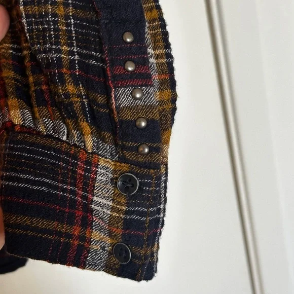 Free People We The Free Hidden Valley Button Down Black Multicolor Plaid Shirt M - Picture 7 of 12